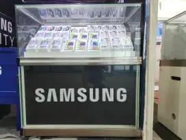 Etalase handphone bekas ukuran 55 x 100 cm
