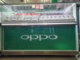 Etalase bekas oppo ukuran 55 x 165 cm