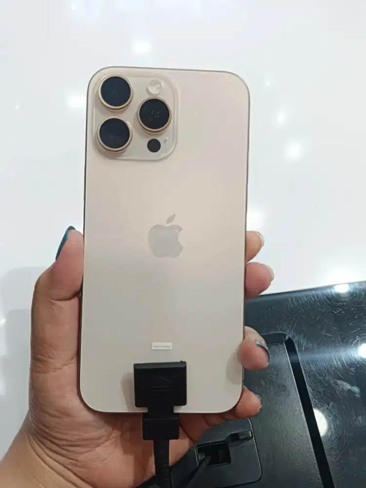 IPHONE 16 PROMAX 256 GB BISA CICILAN MODAL KTP AJA FREE 2 BULAN ANGSUR