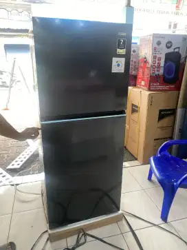 Kulkas aqua baru