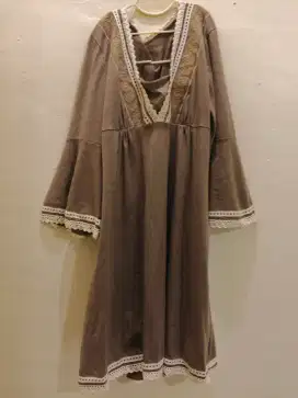 Dress atau Gaun