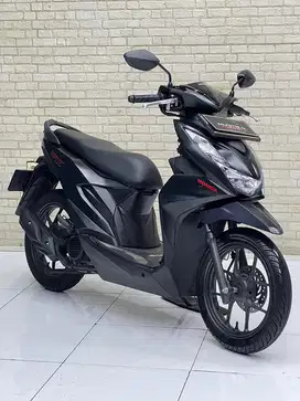 Honda Beat Deluxe 2023 KM 8rb Istimewa