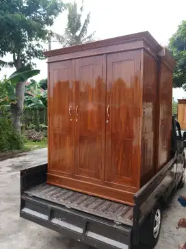 Almari 3 pintu jati