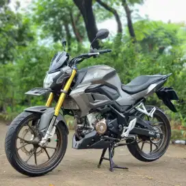 HONDA CB150R GREY 2022 KONDISI MULUS PAJAK HIDUP
