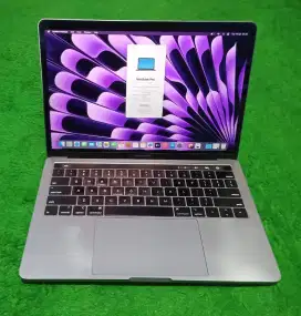 Apple MacBook Pro 2019 i5 8/256 Touchbar mulus murah