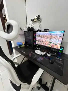 Komputer gaming full set nego tipis dijamin bagus