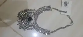 Kalung rantai wanita untuk hijab
