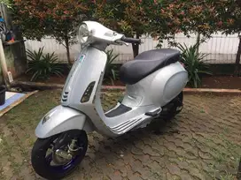 PIAGGIO VESPA PRIMAVERA IGET 150 TAHUN 2018