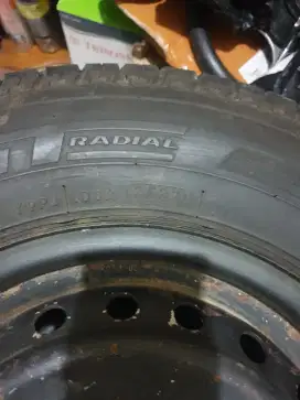 Ban 185 R14 dunlop