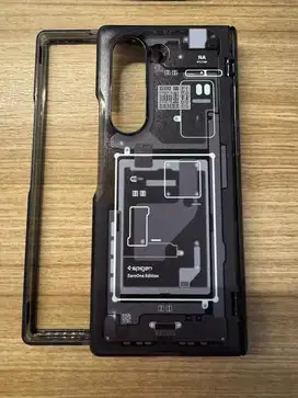 Casing Spigen Samsung Z Fold 6