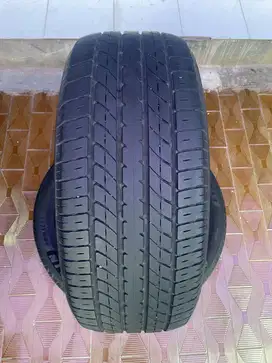 Ban Toyo Tranpath R30 235 50 r18 1Pcs
