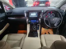 Toyota Alphard 2022 Bensin