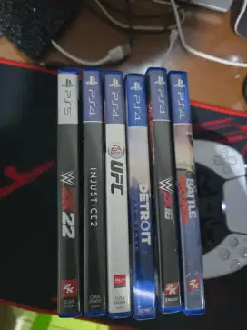Kaset PS4 & PS5 WWE UFC Injustice