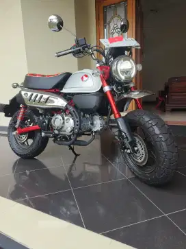 Honda Monkey 125z super cub 2024 merah