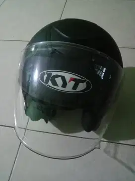 Helm KYT size L