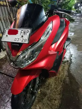 HONDA PCX 150 CBS 2018 PAJAK PANJANG KILOMETER RENDAH PERAWATAN AHASS