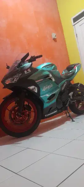 Kawasaki ninja 250 non abs 2018