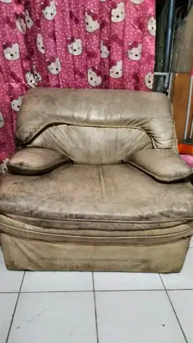 Sofa tamu besar