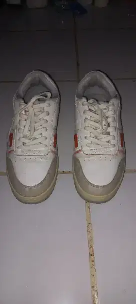 Jual sepatu sekali