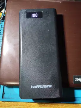 Pb Powerbank Digital 30k mAh 30.000mAh