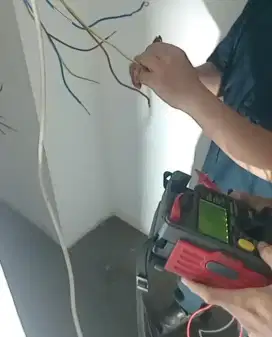 Tukang Listrik Hubungi Aja