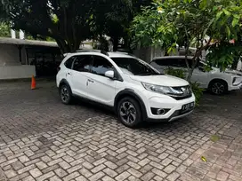 Honda BRV 2016 Manual putih