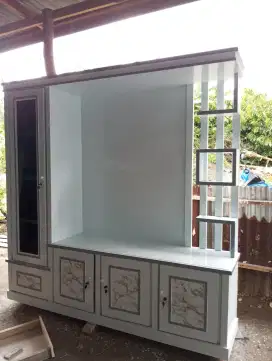 LEMARI PAKAIAN CANTIK