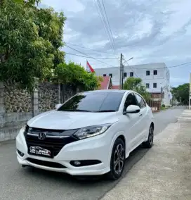 Honda Hrv prestige 2016 metic