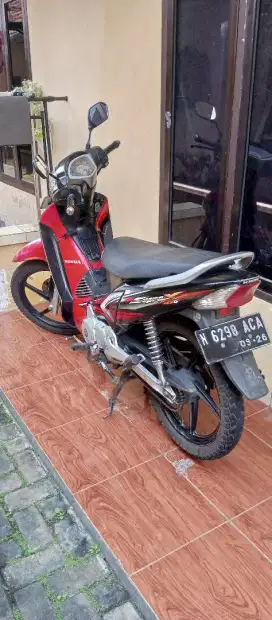 Motor Supra X 125