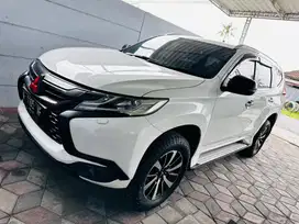 Pajero Dakar 2017 Putih Sport matic automatic