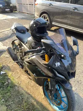 Siap gasss!! Yamaha R15 V4 Black Glossy