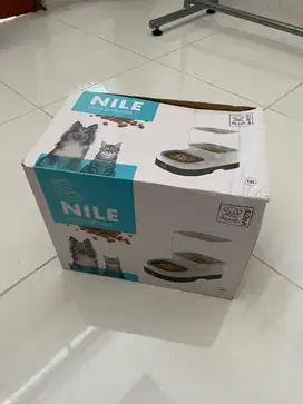 M-Pets Nile Food Dispenser 1.5 Liter Tempat Makan Kucing