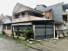 Dijual Cepat Rumah Lokasi Strategis di Pamulang Tangerang Selatan
