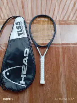 Raket tenis head