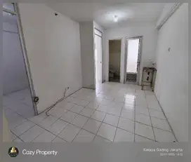dijual murah APARTEMEN GADING NIAS 2 kmr kosong lantai rendah shm