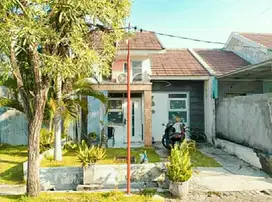 Rumah Jalan Kembar Utama Perumahan Menganti
