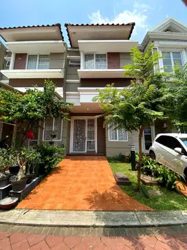 Dijual Rumah Murah 2 Lantai Bagus di Amarillo Gading Serpong