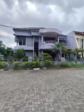 Dijual Rumah Mewah dlm Perumahan One Gate Sistem di Sariharjo, Ngaglik