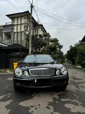 Mercedes Benz W211 E260 (2004)