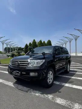 Land Cruiser VX200 Gasoline Japan full variasi