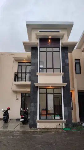 RUMAH SINGOSARI 2 LANTAI TERMURAH 400 JUTAAN
