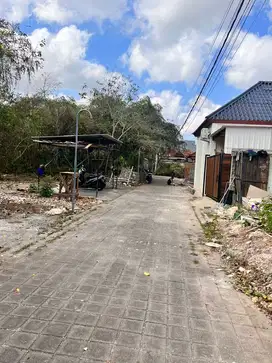 Dijual tanah murah jimbaran. Bali

Jln. bukit damai 