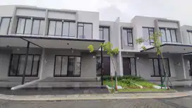Di Jual Cepat Rumah (8x10) (3+1BR) Unit Baru Cluster Florida PIK2