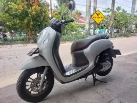 (DP 800 Rb)‼️ Scoopy Prestige Keyless Putih Murah 2023 Cash & Kredit