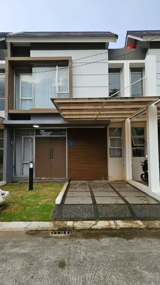 OVER KREDIT RUMAH 2 LT, CLUSTER WEST MANHATTAN GRAND DUTA CITY  BEKASI