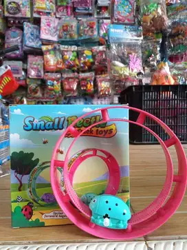 MAINAN ANAK LADYBUG PUTAR KEPIKK