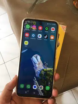 tecno spark go 1 fullset like new pemakaian 1 bulanan harga  NETT