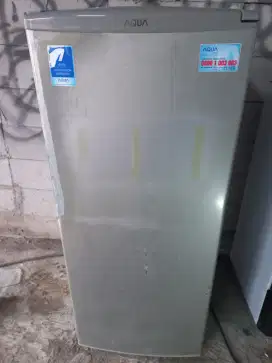 Freezer rak aqua