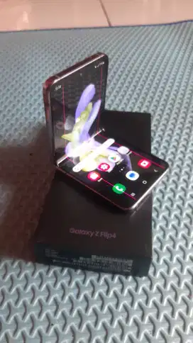 SAMSUNG Z FLIP 4