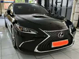 Lexus ES2250 Ultra Luxury km 18 rb